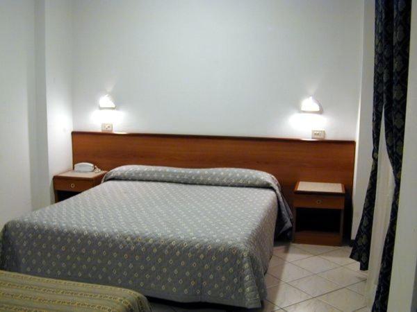 Hotel Astoria Viareggio Extérieur photo